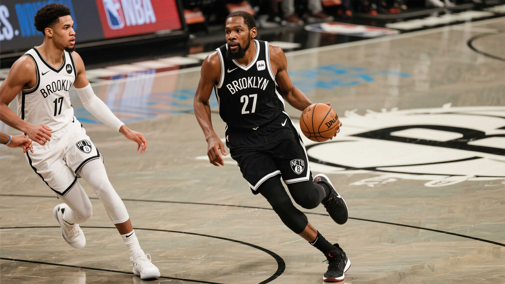 火箭教头乌度卡幕后力推杜兰特交易达成 目前,以防守反击和速度见长的新赛季方向正在逐渐显现